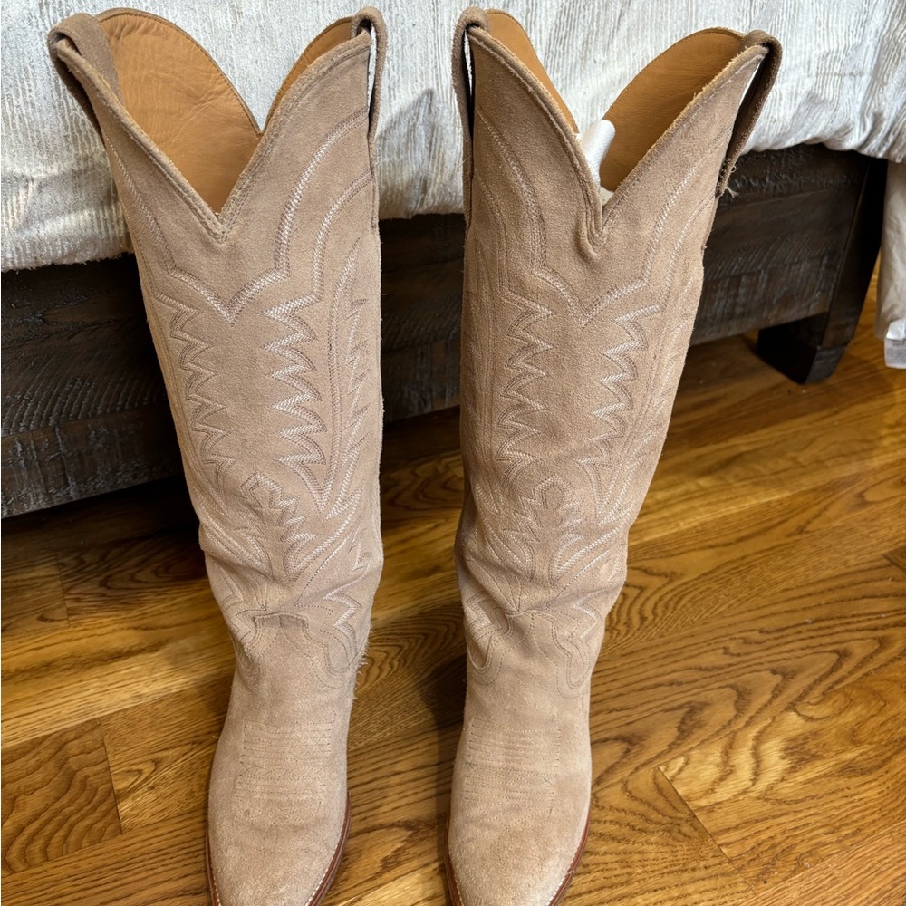 Tecovas The Abby Boots in driftwood shade - Picture 3 of 14